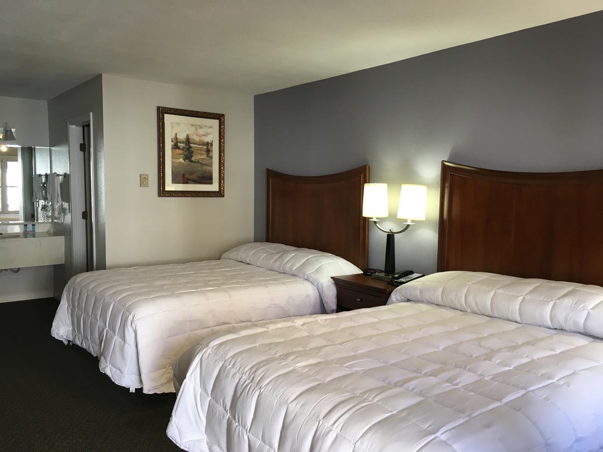 University Inn Cullowhee Exterior photo