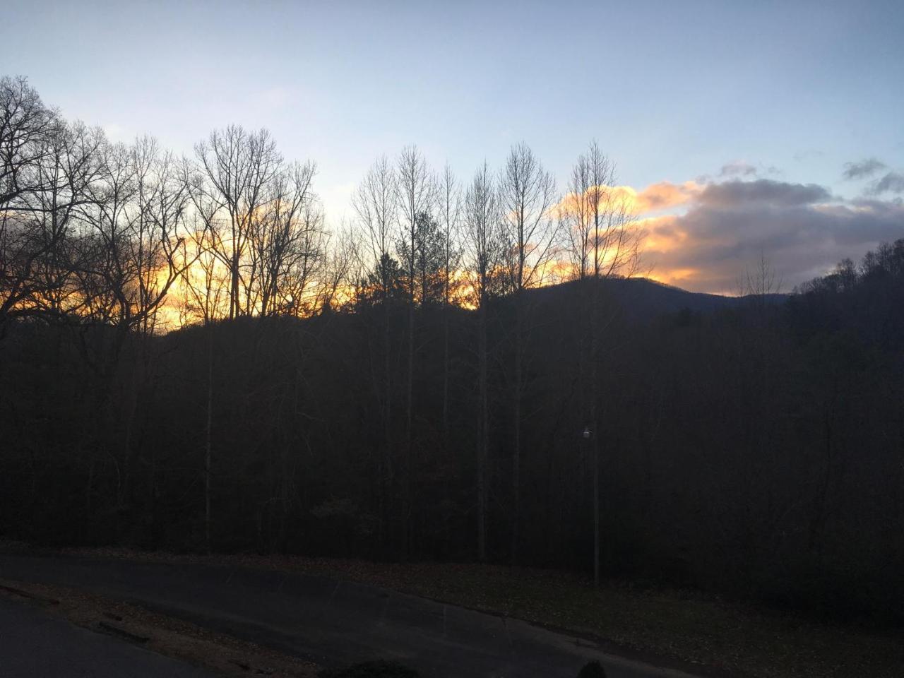 University Inn Cullowhee Exterior photo